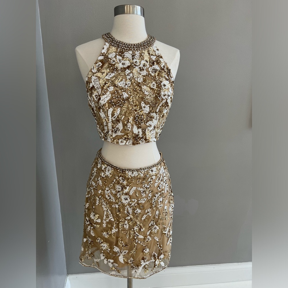 Sherri Hill 54408-size 6